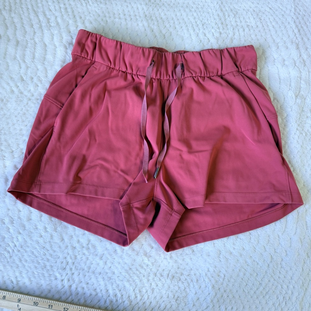 Lululemon Stroll at Sundown Short 3 Inch Terracotta Red Pink Womens‎ Size 6